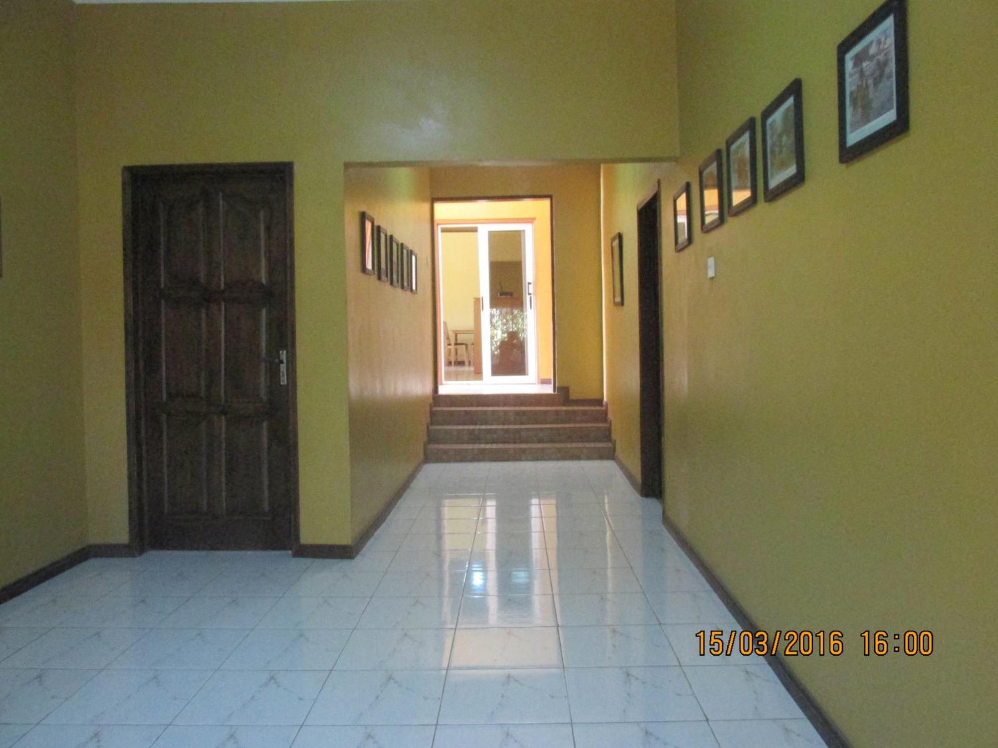 Jamaica Inn Guest House Botianaw Εξωτερικό φωτογραφία