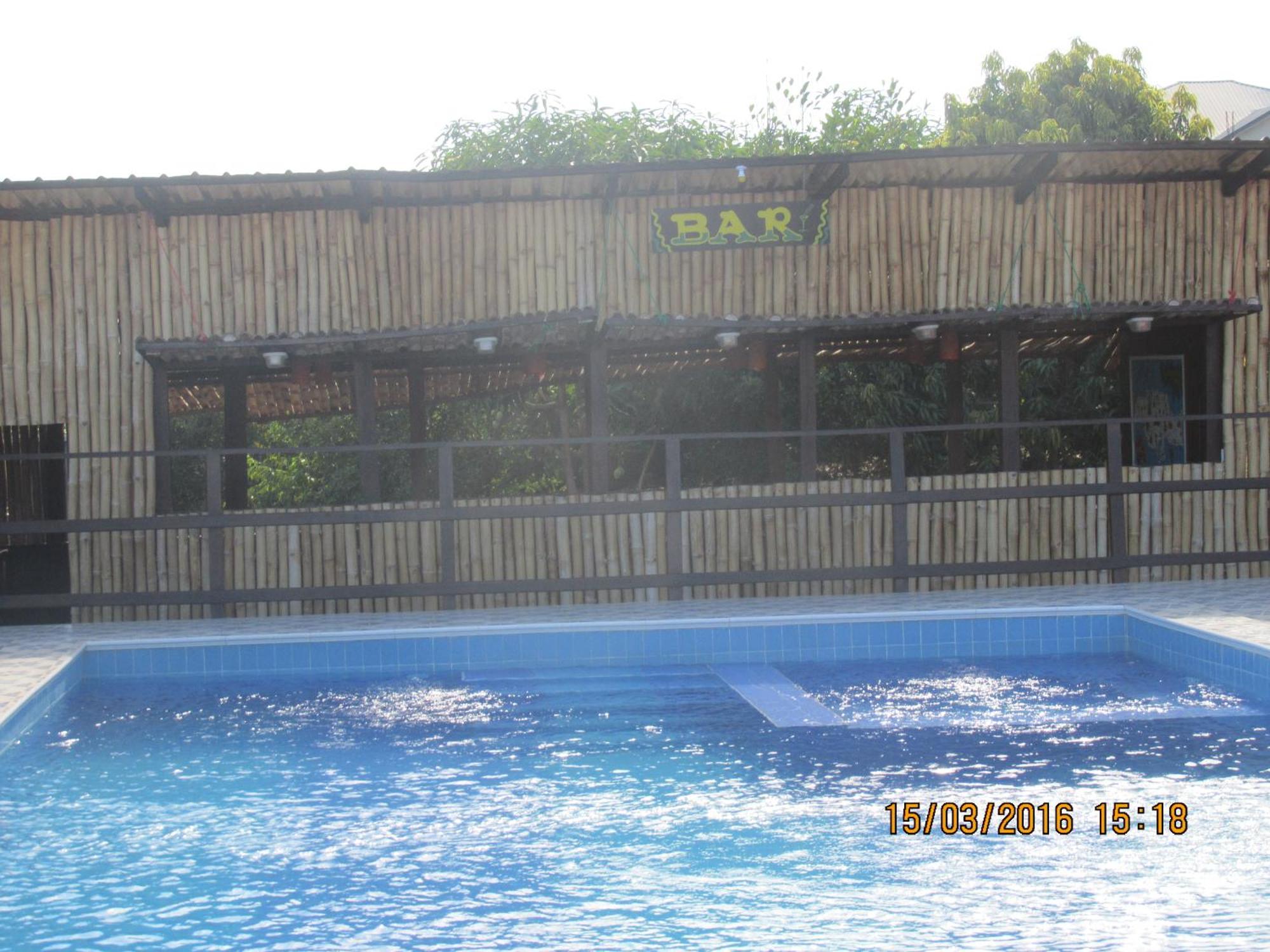 Jamaica Inn Guest House Botianaw Εξωτερικό φωτογραφία